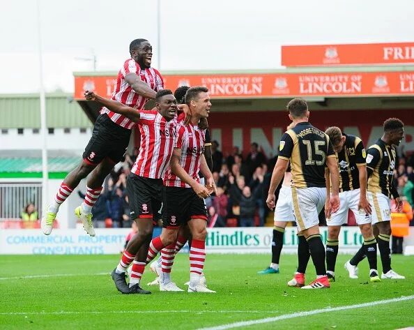 League Two’s Top Two Ready to Do Battle as Lincoln City Travel to MK... - FootyNews.co.uk League Two’s Top Two Ready to Do Battle as Lincoln City Travel to MK... - FootyNews.co.uk