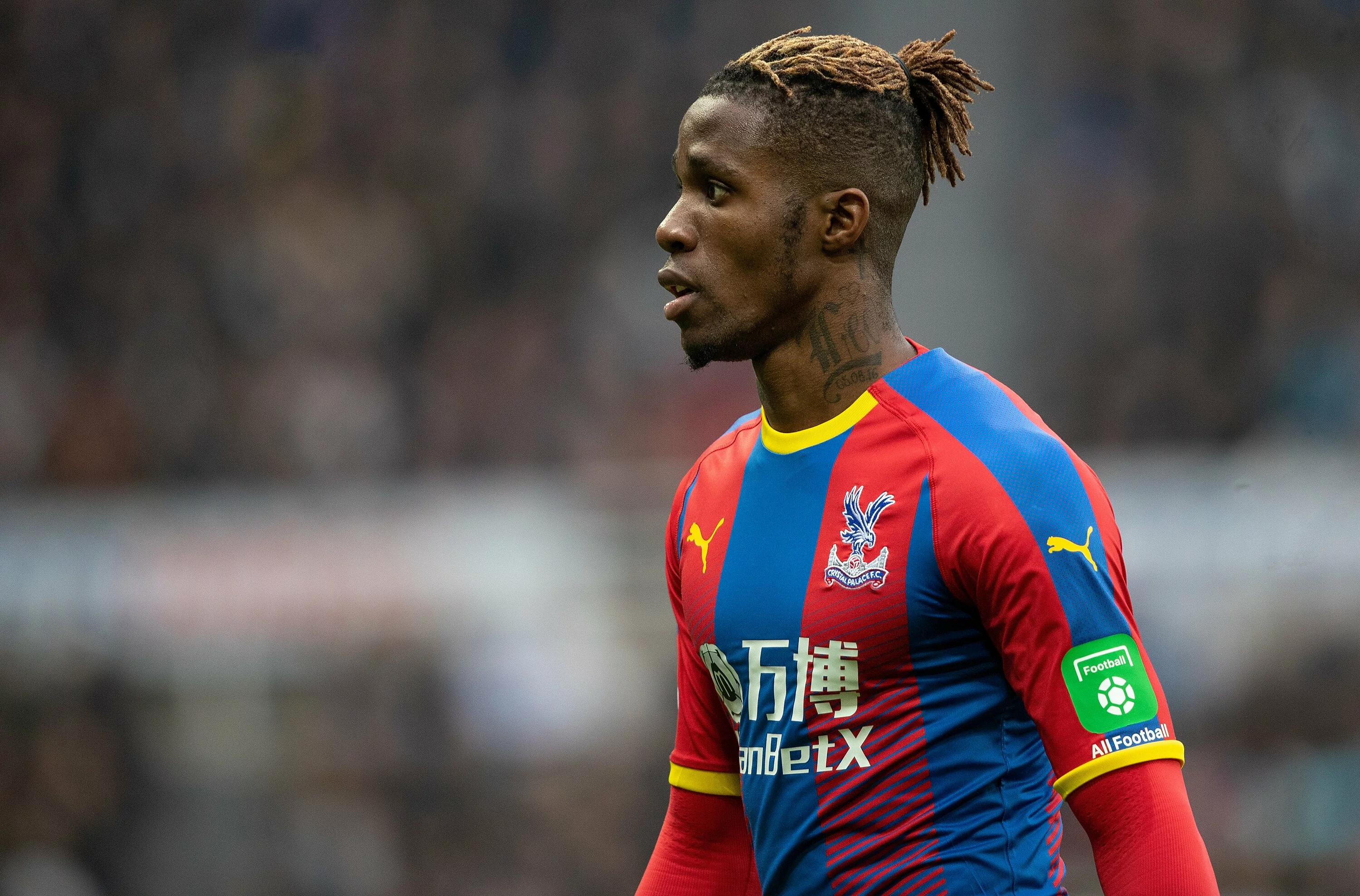 Crystal Palace Have Named A Price For Any Club Looking To Sign Zaha - FootyNews.co.uk