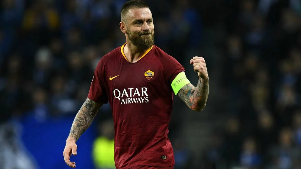 Roma's 'beating heart' De Rossi moving on after 18 years - FootyNews.co.uk